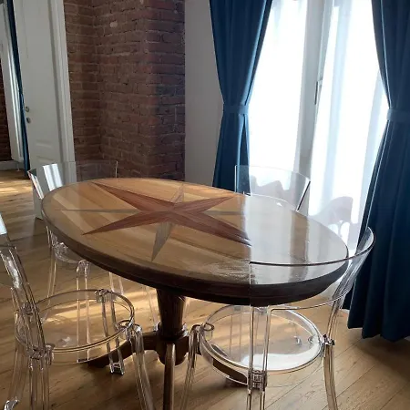 Luxury In Center Apartment Mailand
